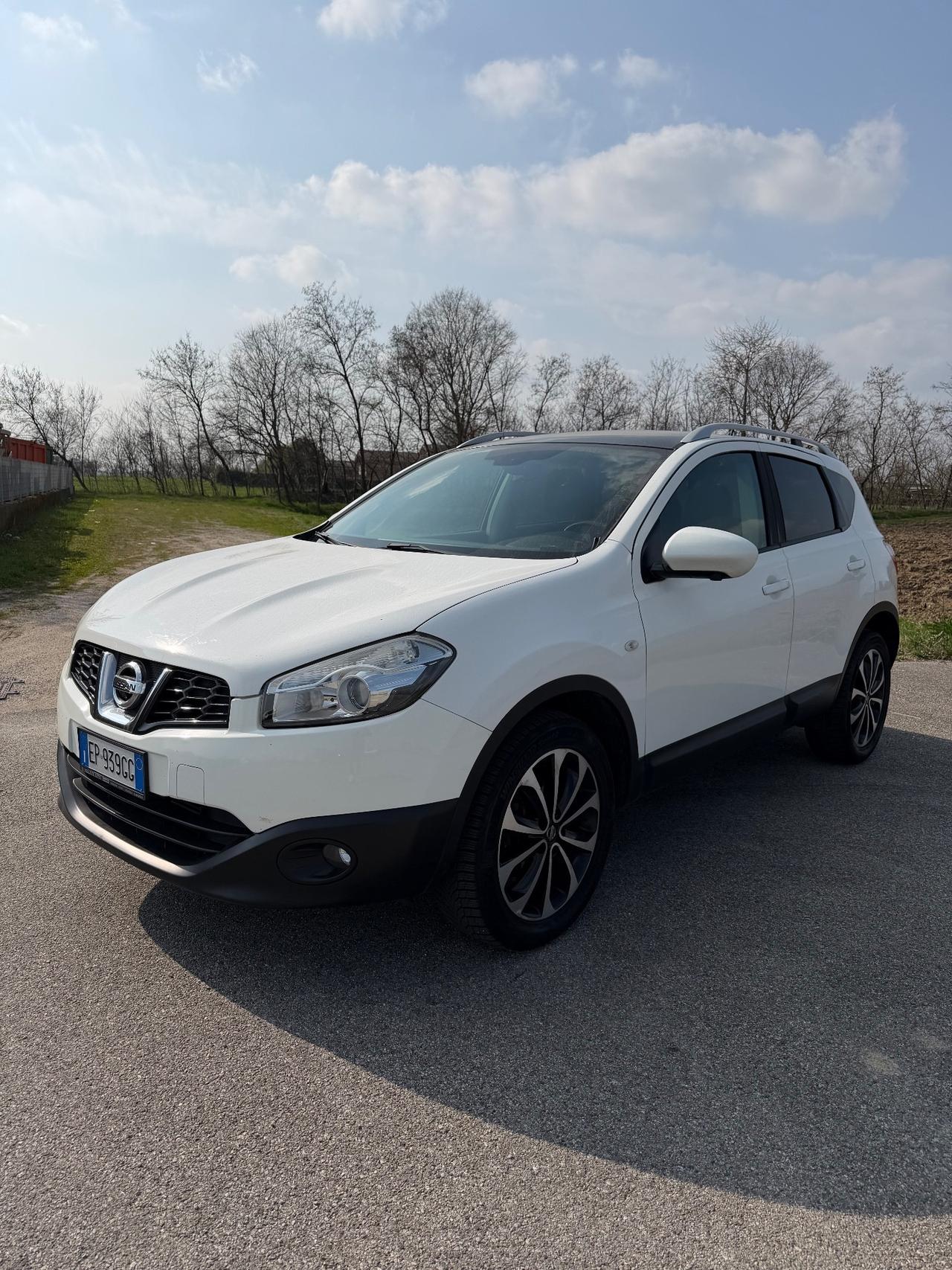 Nissan Qashqai 1.5 dCi DPF Tekna