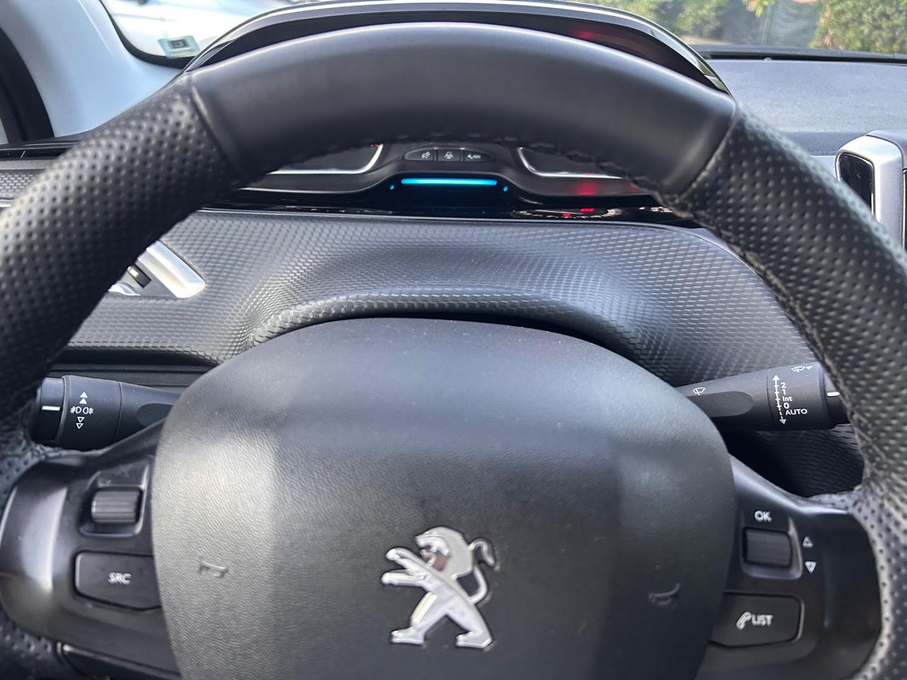 Peugeot 208 BlueHDi 75 5 porte Allure
