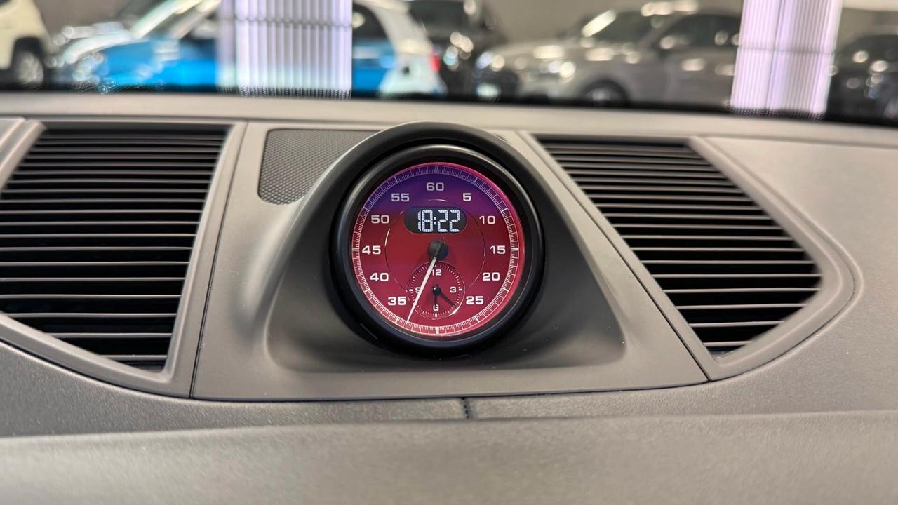 PORSCHE MACAN 2.9 GTS 441CV TETTO 2025