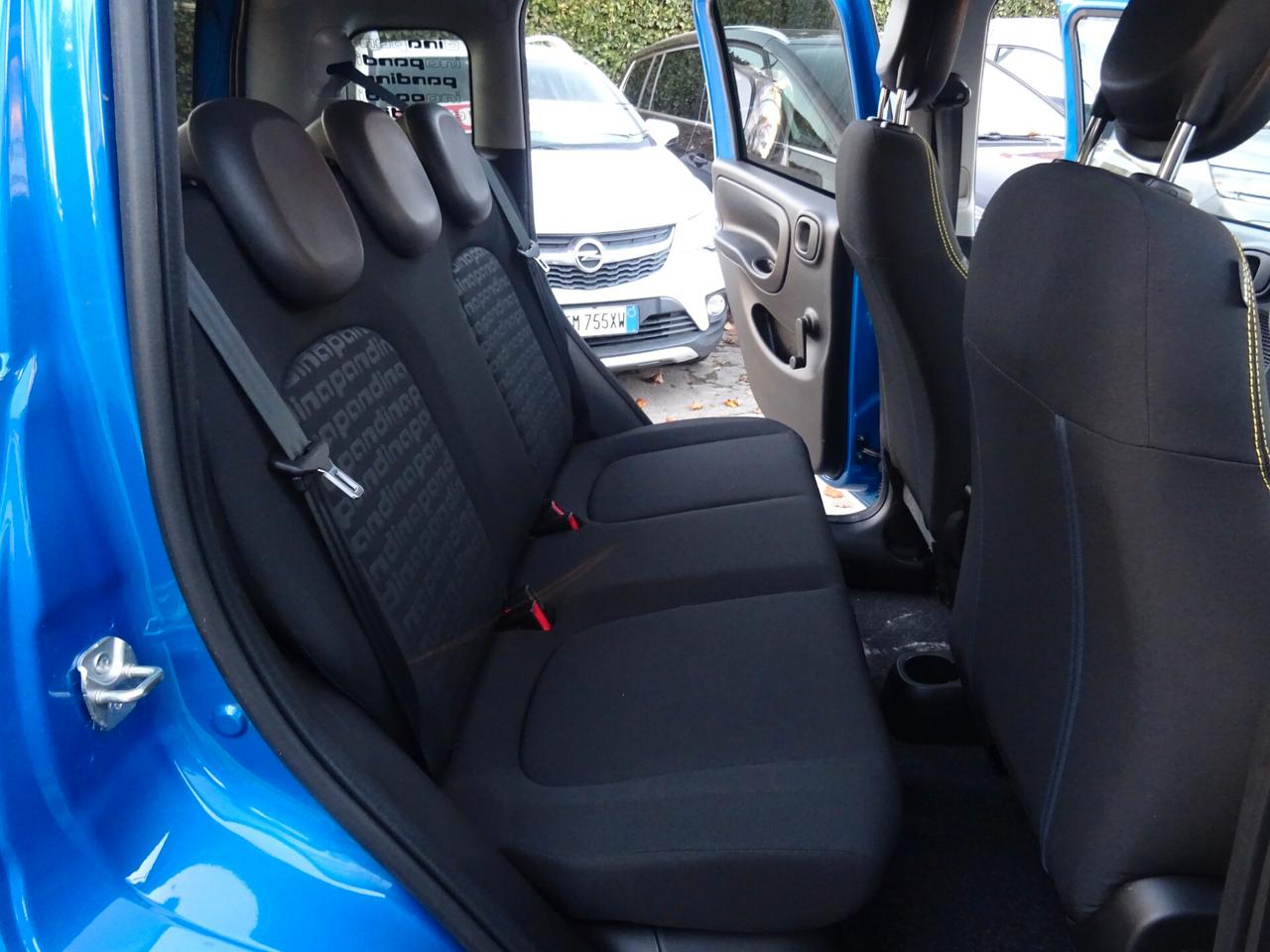 Fiat Panda 1.0 FireFly S&S Hybrid Pandina KM0