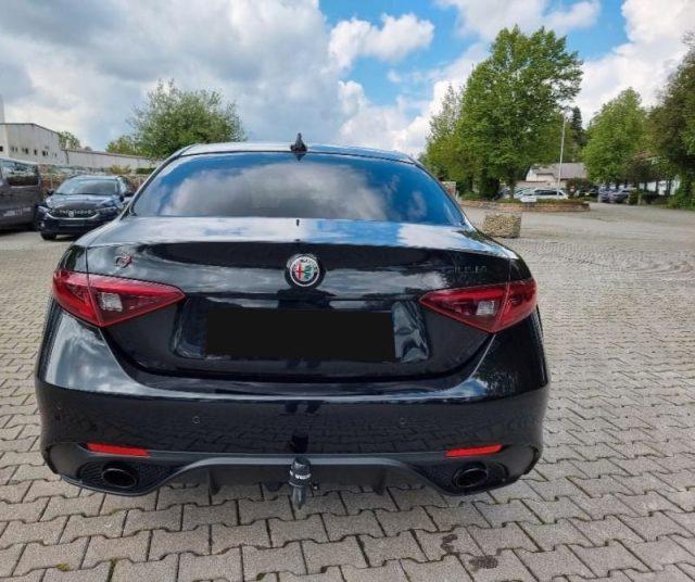 ALFA ROMEO Giulia 2.2 Turbodiesel 210 CV AT8 AWD Q4 Veloce