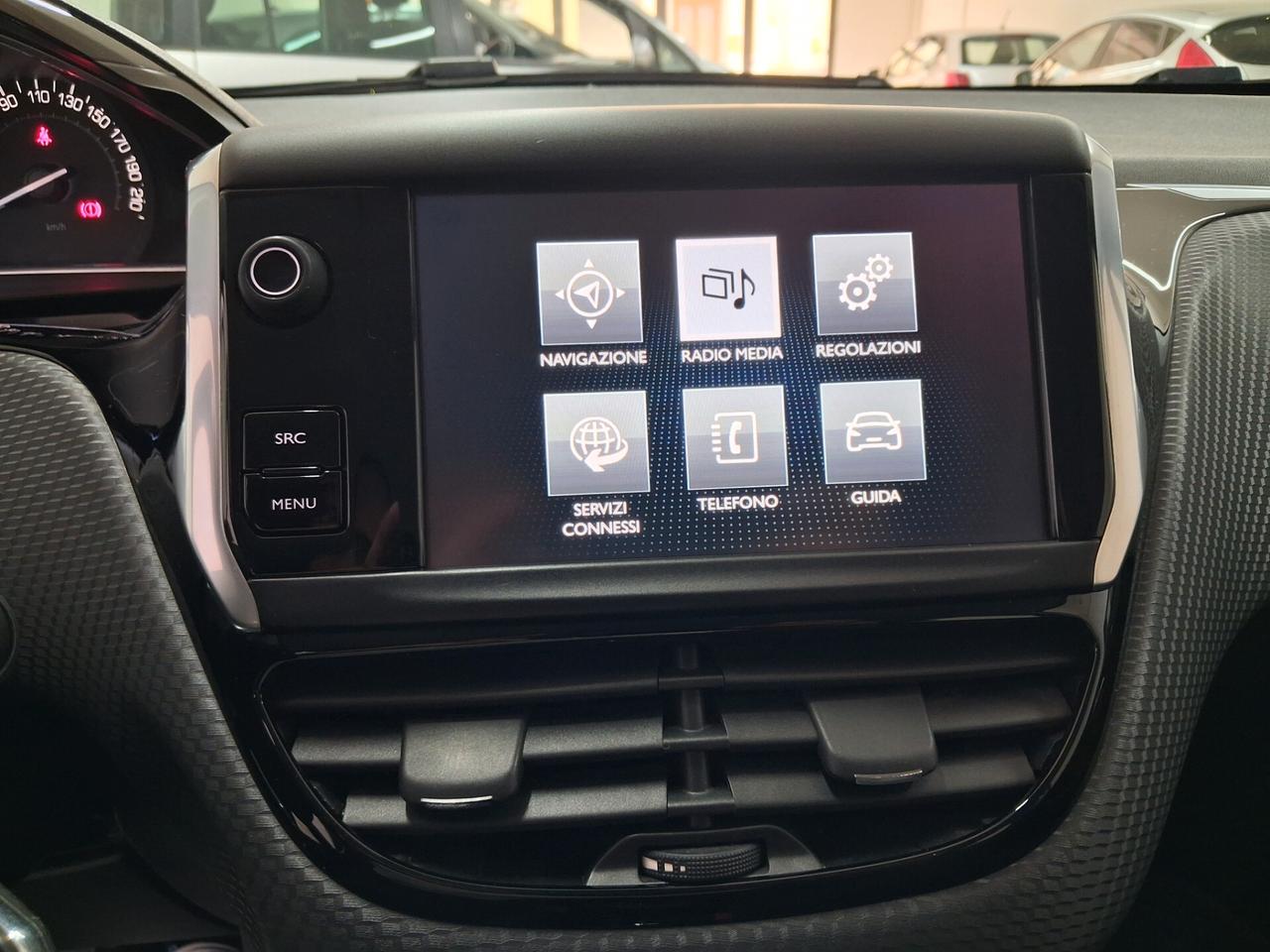 Peugeot 208 PureTech 82 5 porte Allure