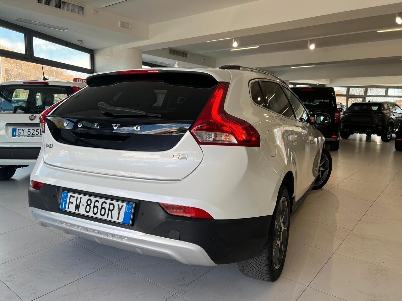 Volvo V40 Cross Country V40 Cross Country D2 Momentum