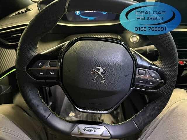 Peugeot 2008 PureTech 130 S&S GT
