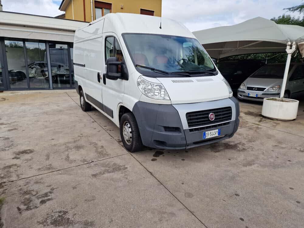 Fiat ducato 2.3 con sponda