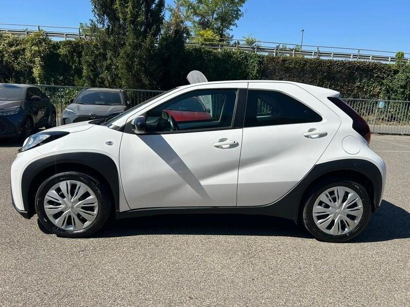 Toyota Aygo X 1.0B (72 CV) Active S-CVT