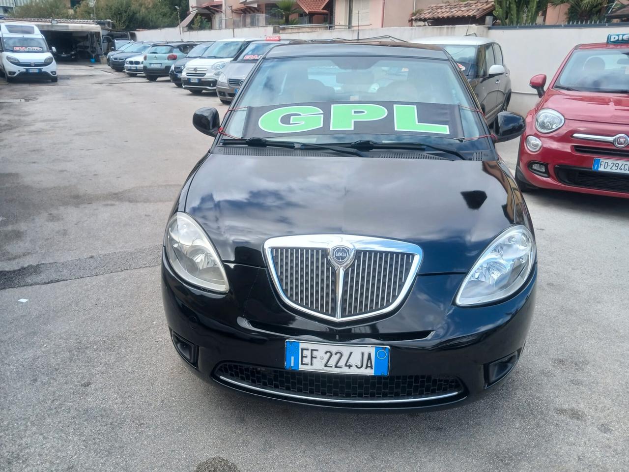 Lancia Ypsilon 1,4 GPL ECOCHIC Provenienza Nord Italia