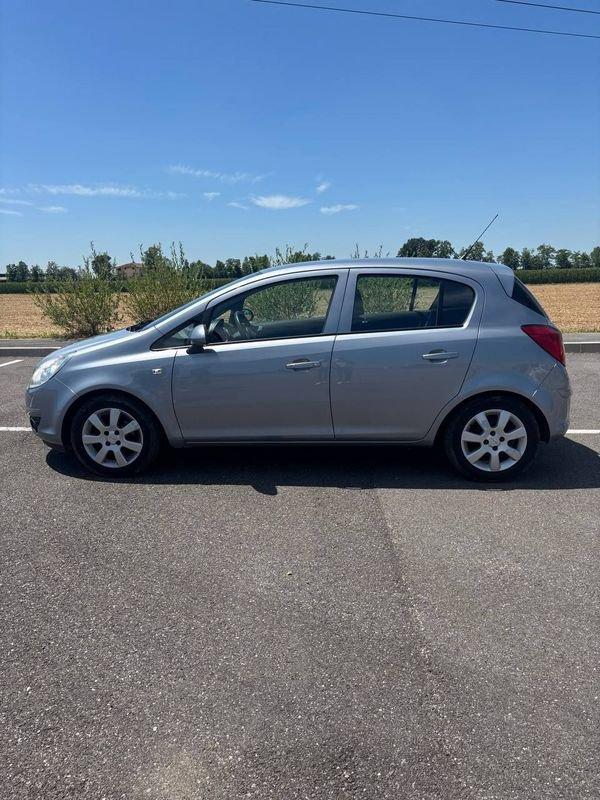 Opel Corsa CATENA FATTA + INIETTORI GPL SOSTITUITI