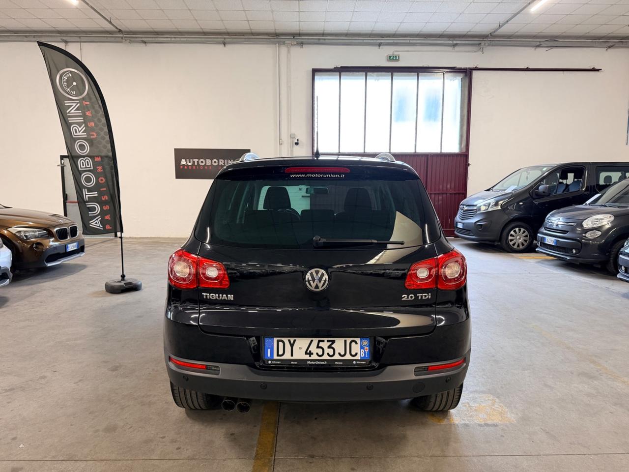 Volkswagen Tiguan 2.0 16V TDI DPF Sport & Style (18°)