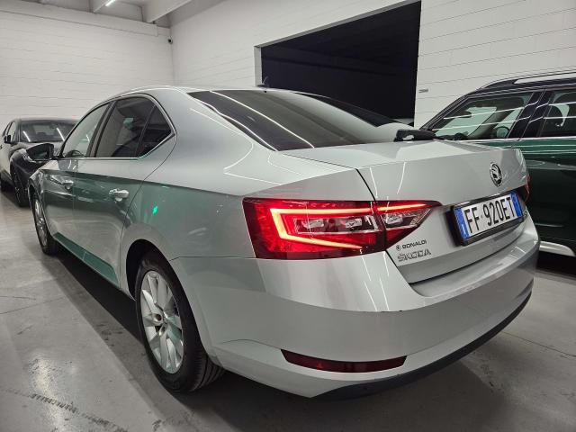 Skoda Superb 2.0 tdi Executive 150cv