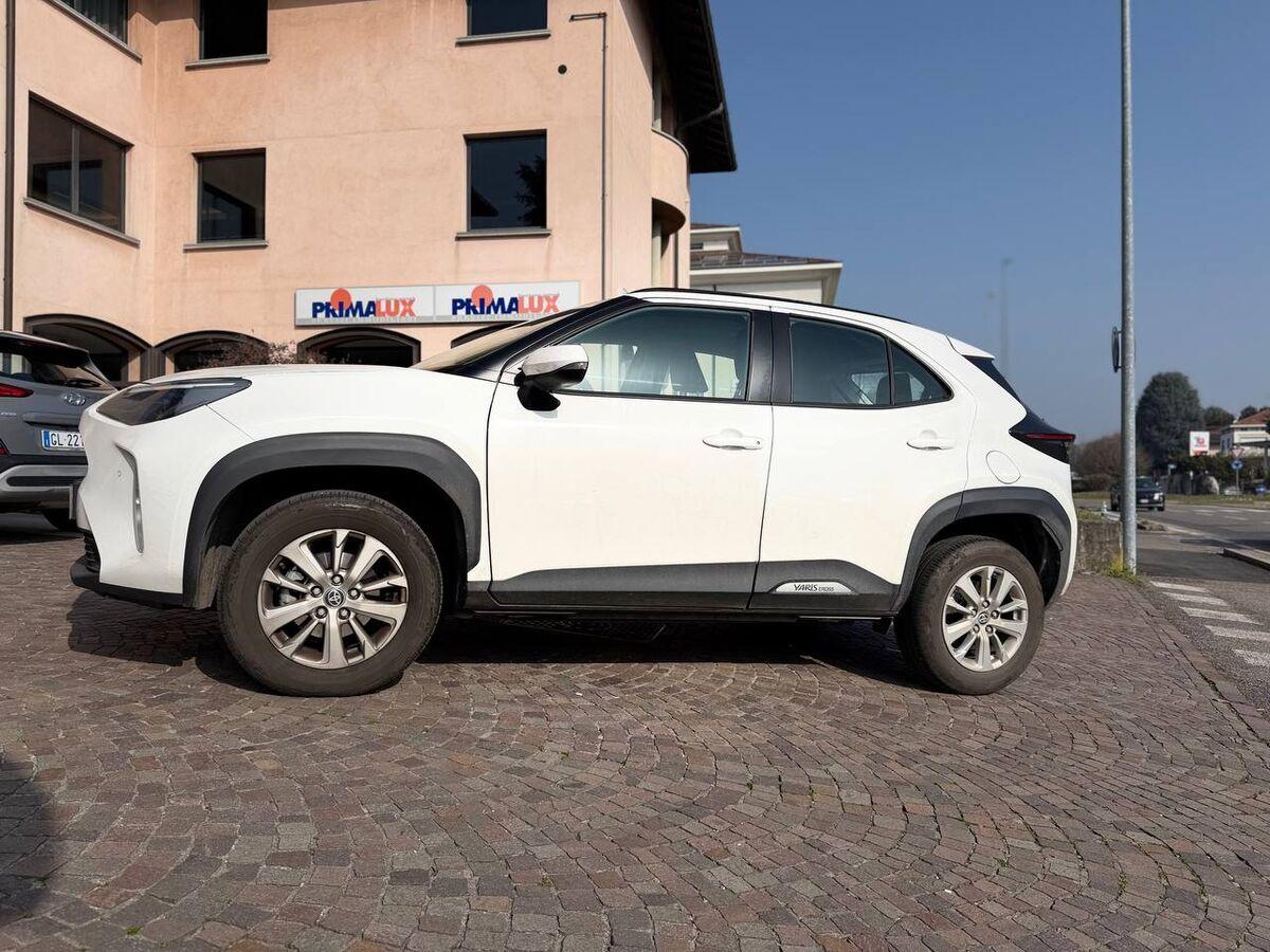 Toyota Yaris Cross 1.5h Active fwd 116cv e-cvt