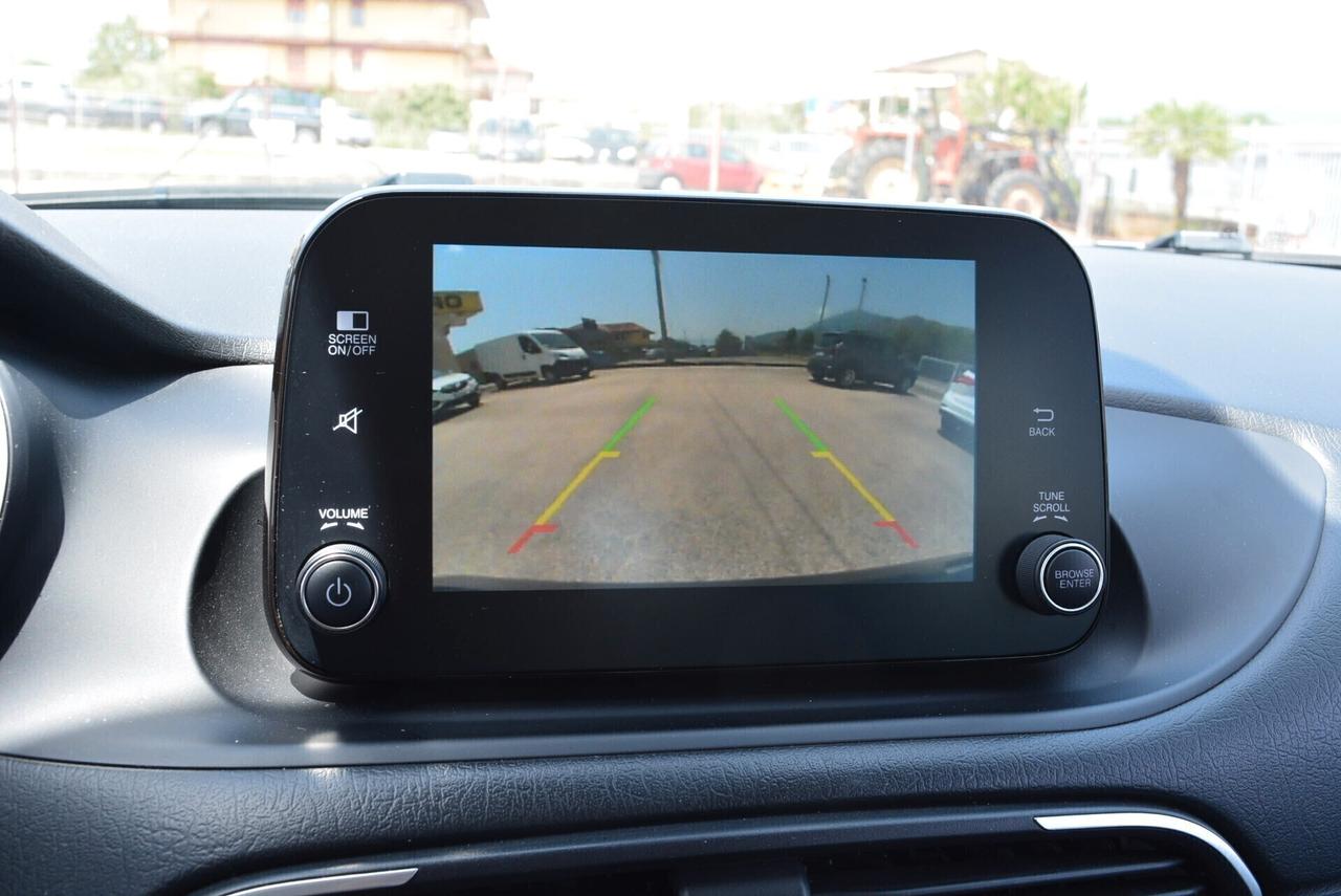 Fiat Tipo 16 Mjt 130 cv Ss 5 porte Life Telecamera Led