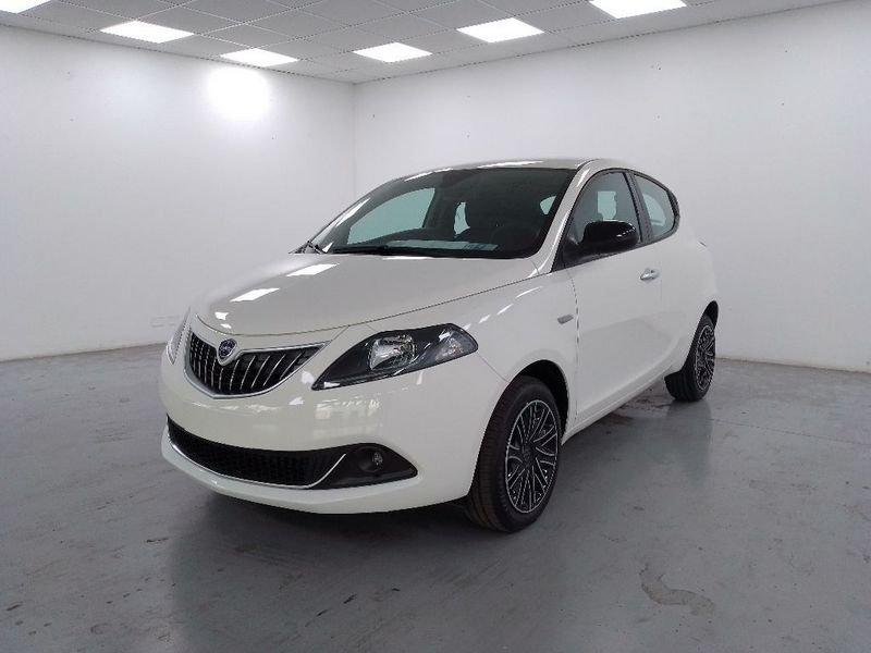 Lancia Ypsilon 1.0 firefly hybrid Gold s e s 70cv 5p.ti