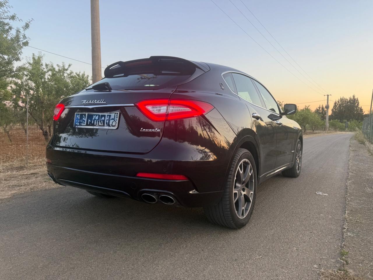 Maserati Levante 3.0D V6 AWD Gransport+HARMAN/FRAU2019