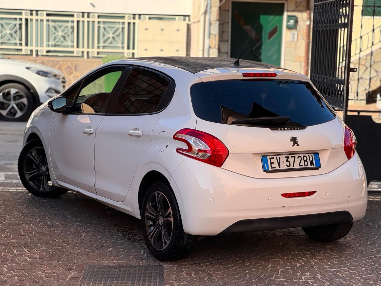 Peugeot 208 1.4 VTi 95 CV 5p. GPL Allure