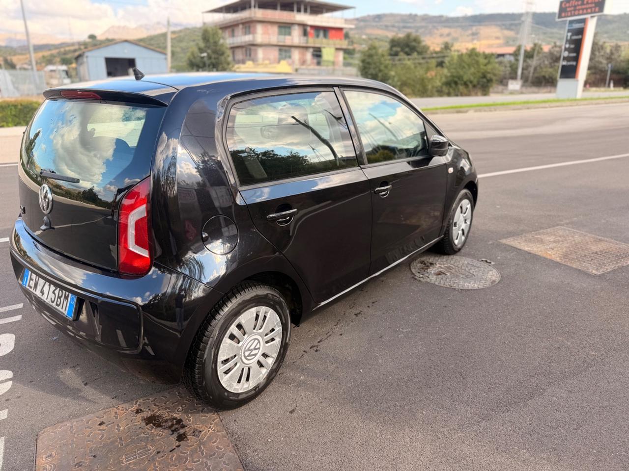 Volkswagen up! 1.0 5p. move