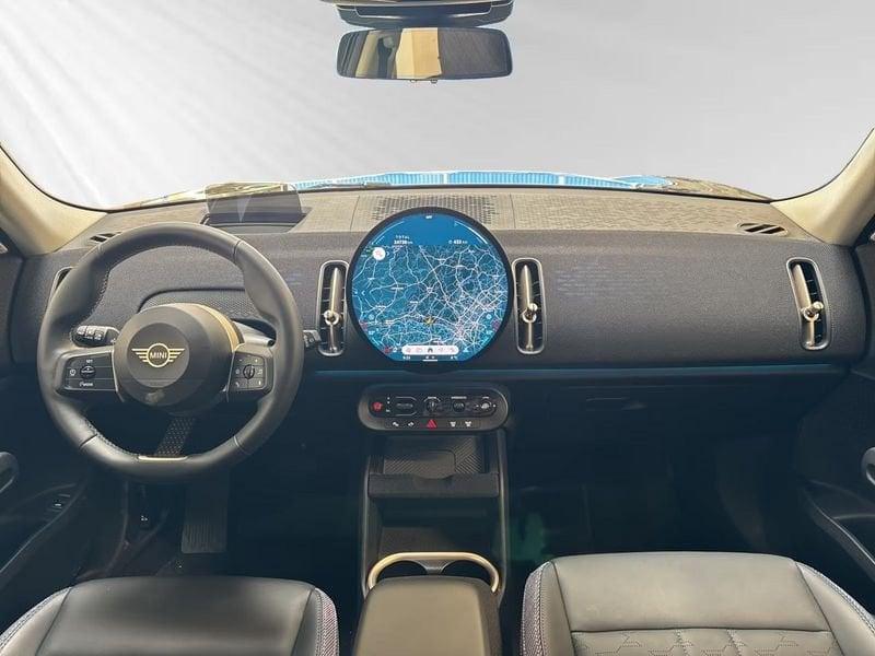 MINI Countryman C 48V Classic Paket M Head-Up Camera 18"