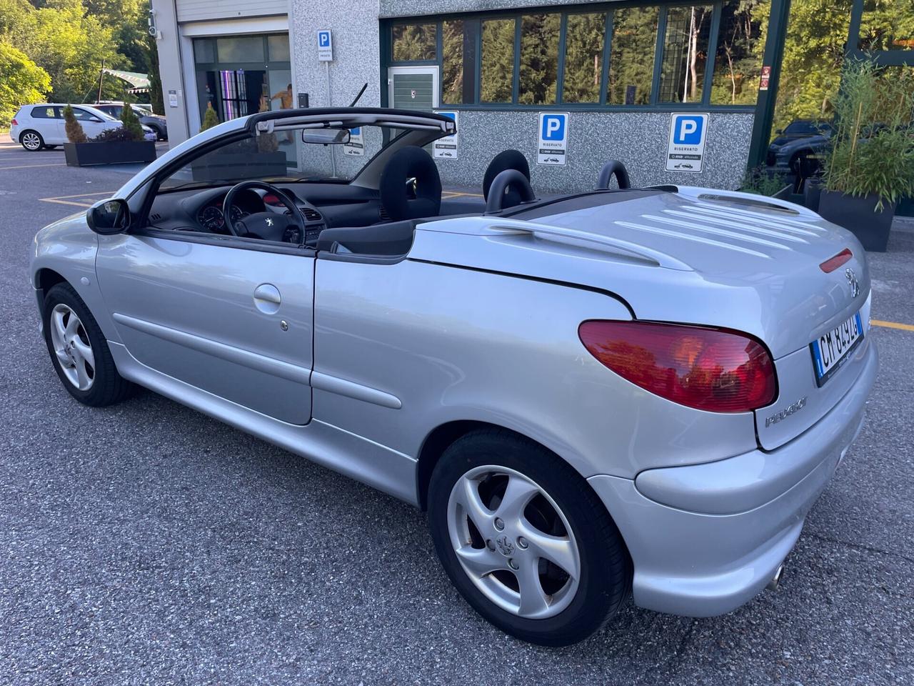 Peugeot 206 1.6 16V Cabrio*Neopatentati*