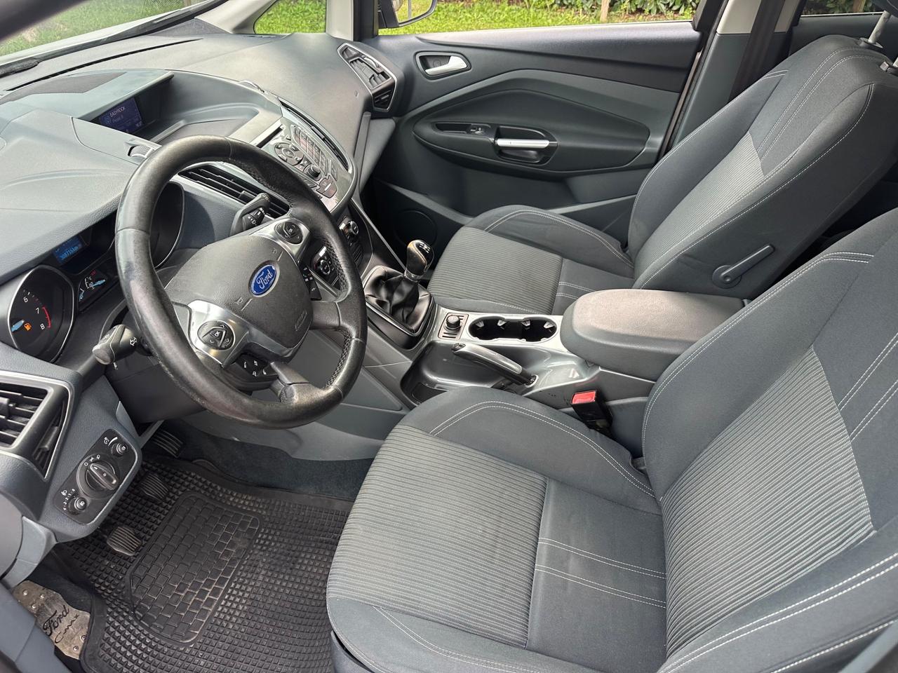 Ford C-Max 1.6 benz/GPL 2012 neopatentati