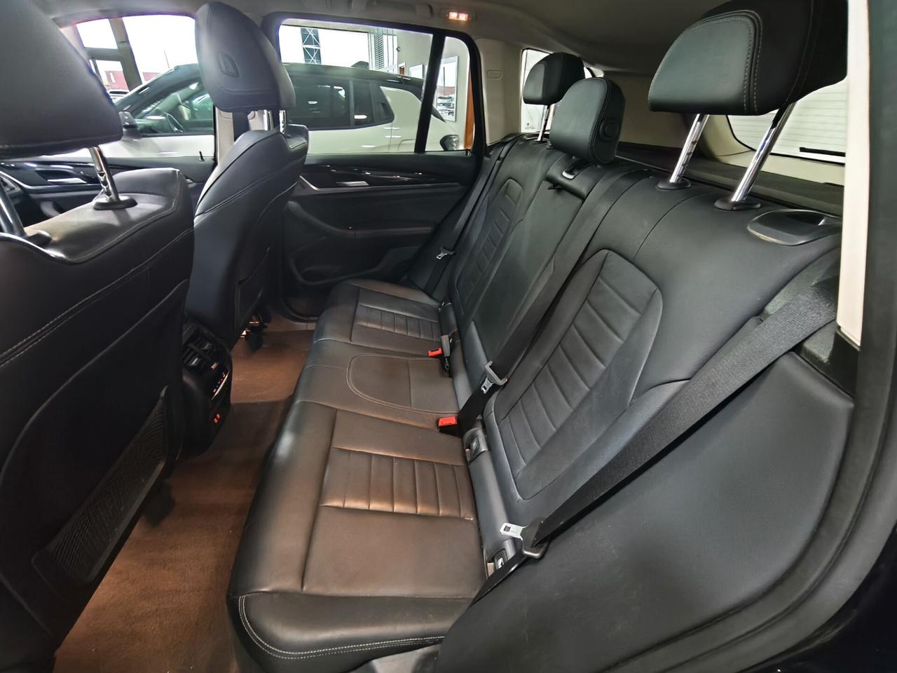 Bmw X3 xDrive20d X line48V (Tetto + Pelle)