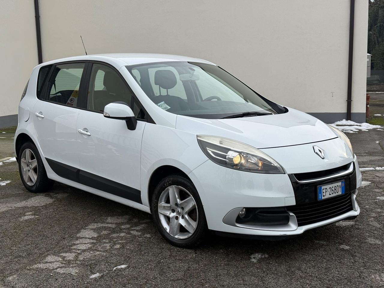 Renault Scenic Scénic XMod 1.6 GPL Wave