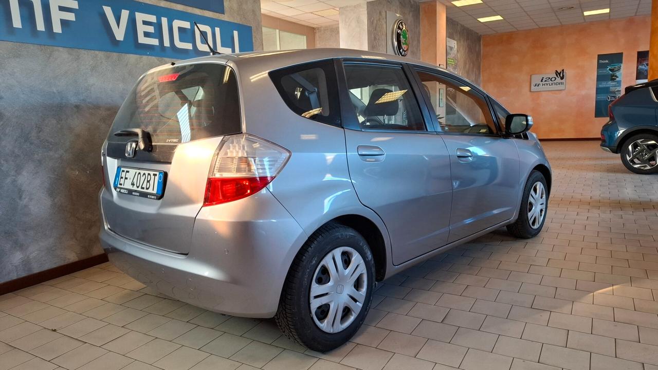 Honda Jazz 1.4 i-VTEC Elegance