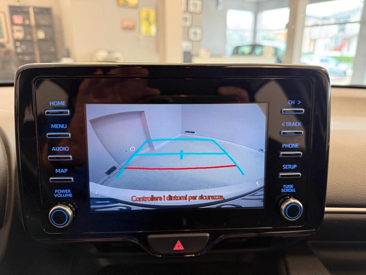 Toyota Yaris 1.5 Hybrid 5 porte Business