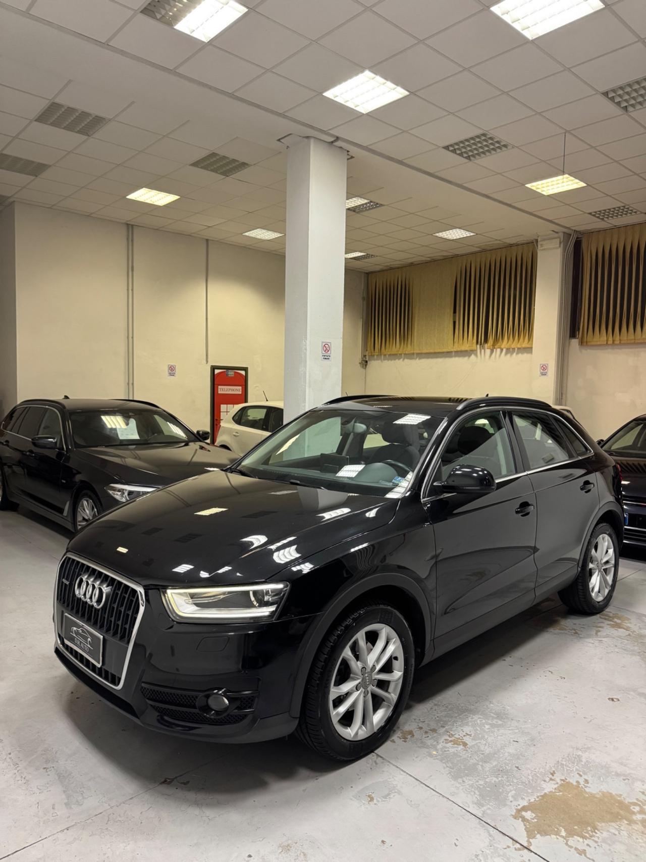 Audi Q3 2.0 TDI 177 CV quattro S tronic Business Plus