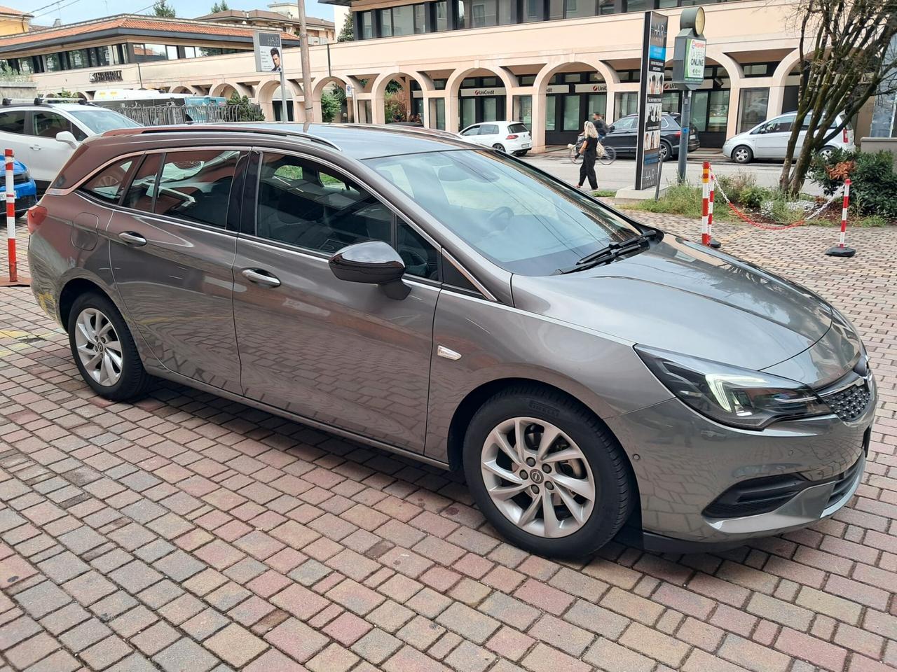 Opel Astra 1.5 CDTI 122 CV S&S Sports Tourer Business Elegance