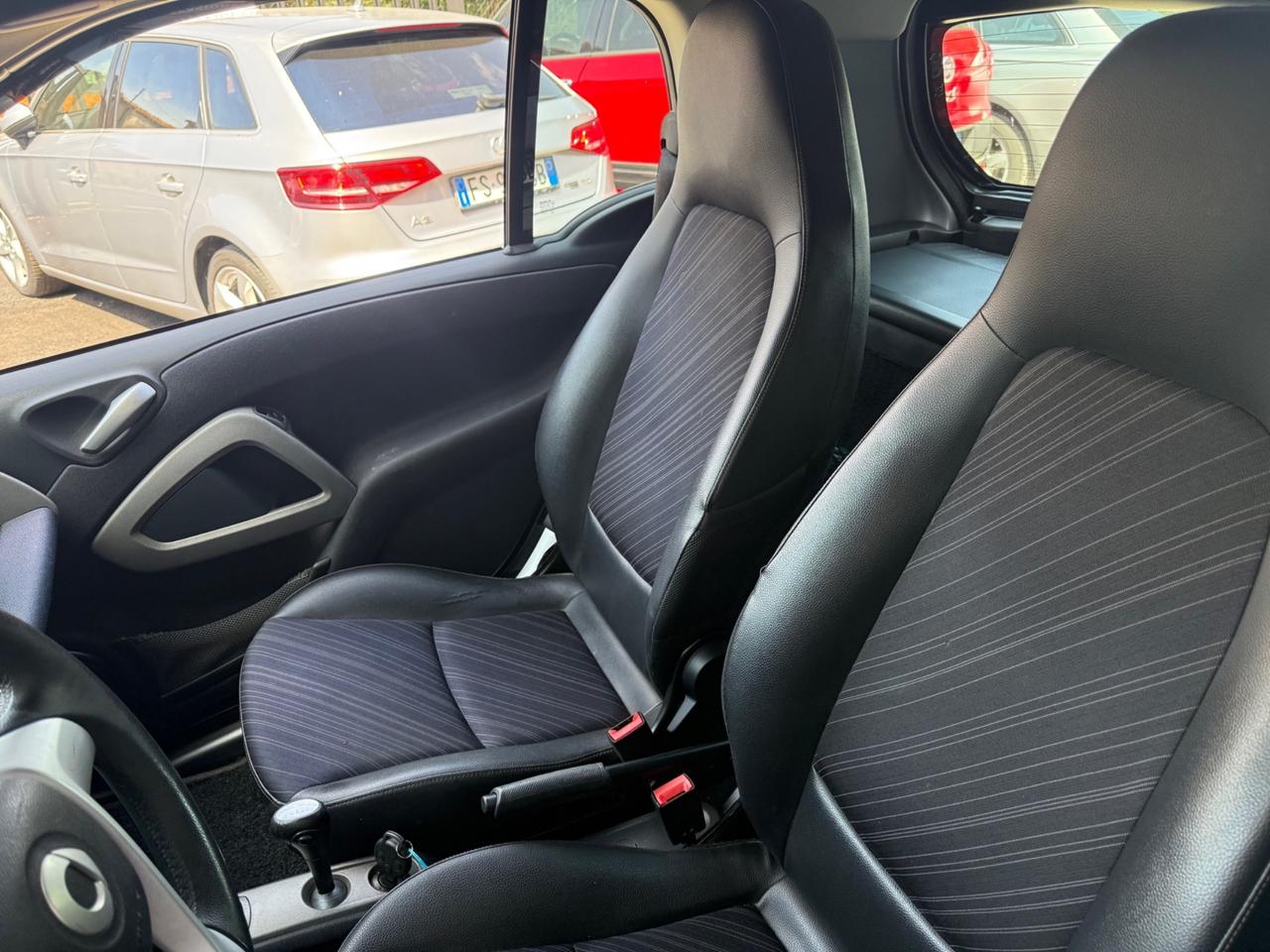 SMART FOR TWO 451 CDI 54CV COUPE' PULSE