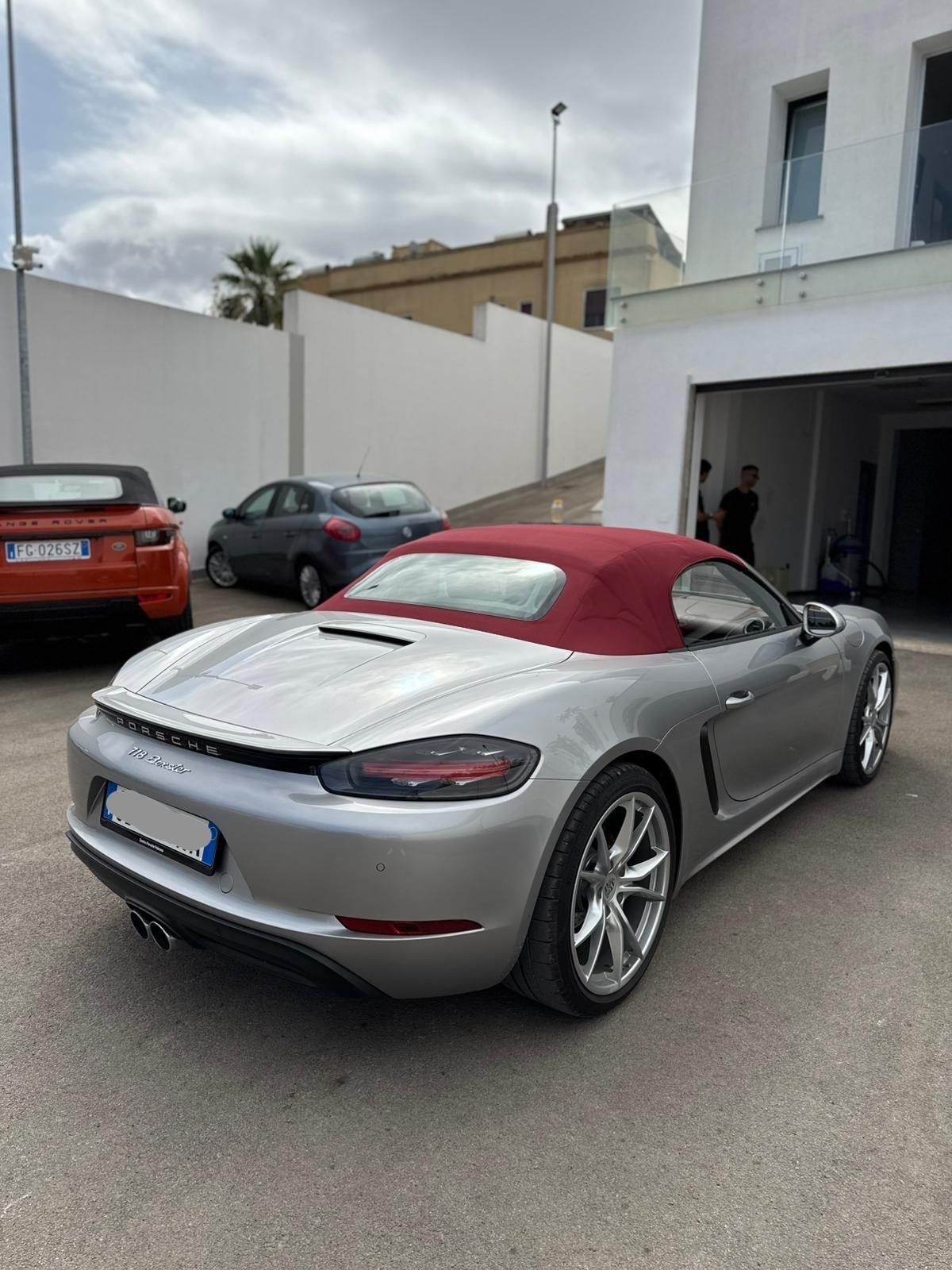 Porsche 718 Spyder Boxster 2.0