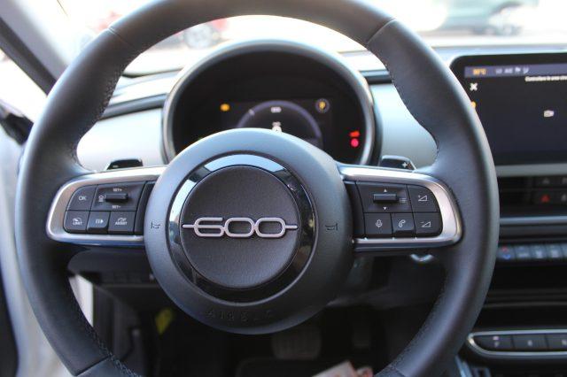 FIAT 600 Hybrid 100 CV DCT MHEV La Prima