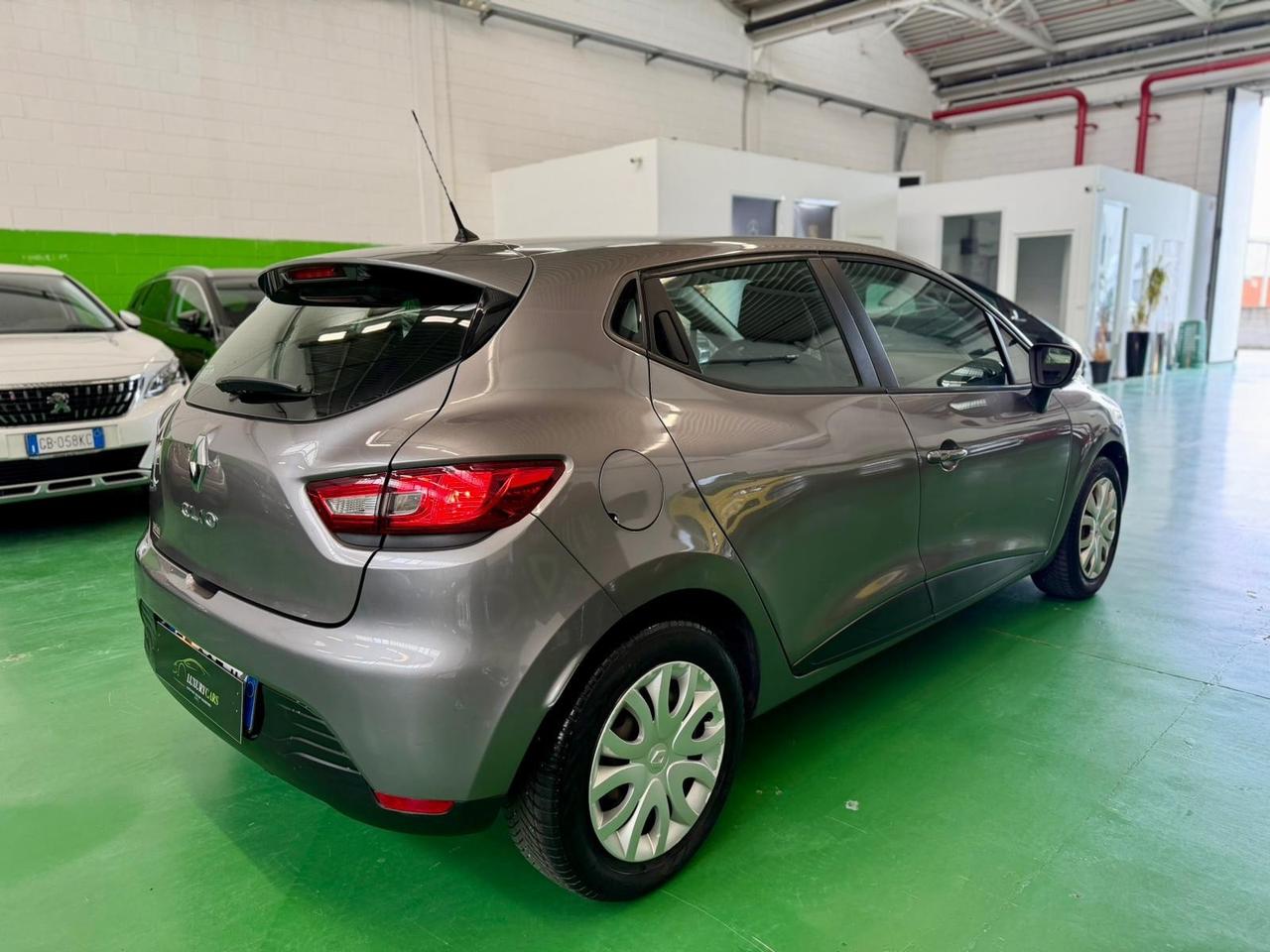 Renault Clio 1.2 Benzina Costume National