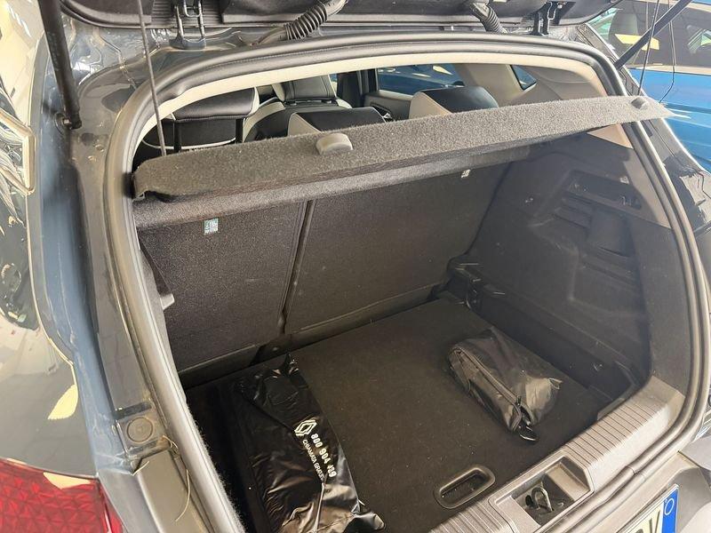 Renault Captur E-Tech hybrid 1.6 E-TECH HEV 145 TECHNO AUTO