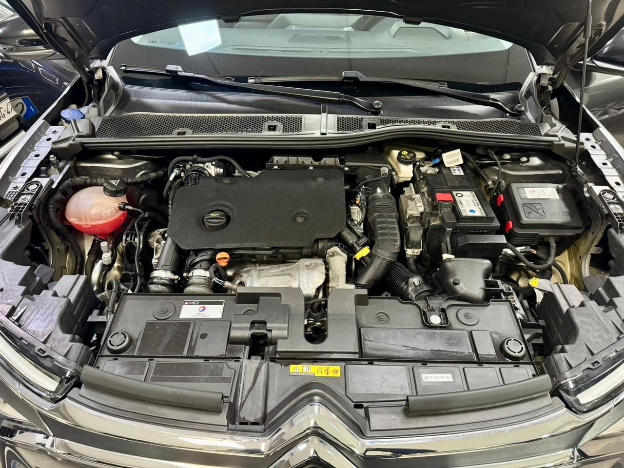 Citroen C4 1.5 BlueHDi 130cv EAT8 Shine 12/2021