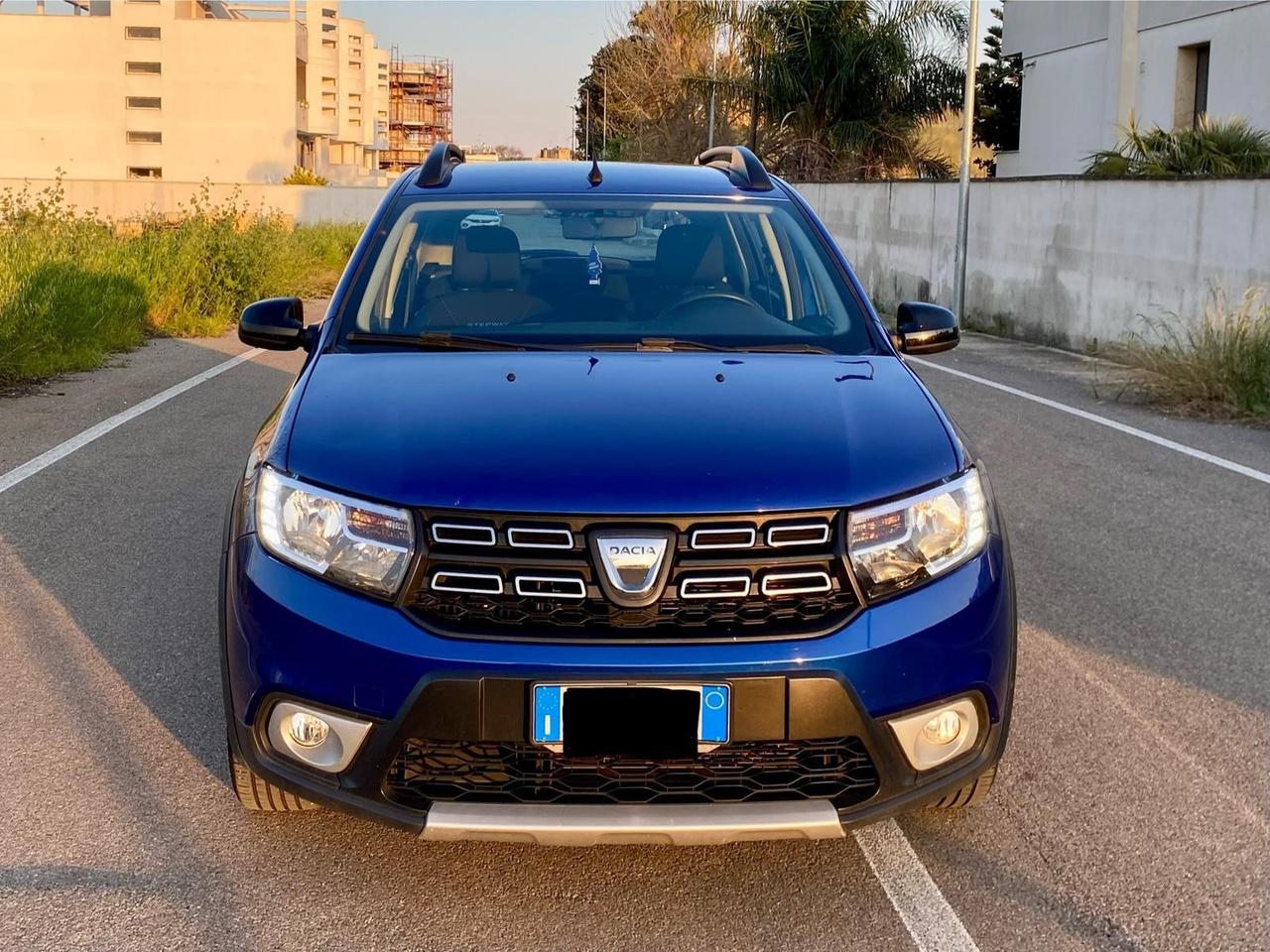 Dacia Sandero Stepway 1.0 TCe 100CV ECO-G 15th Anniversary