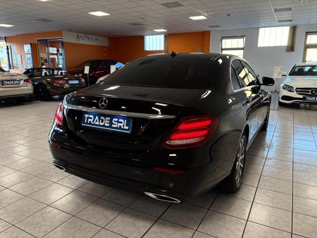 MERCEDES-BENZ E 200 E200 d Automatica Berlina