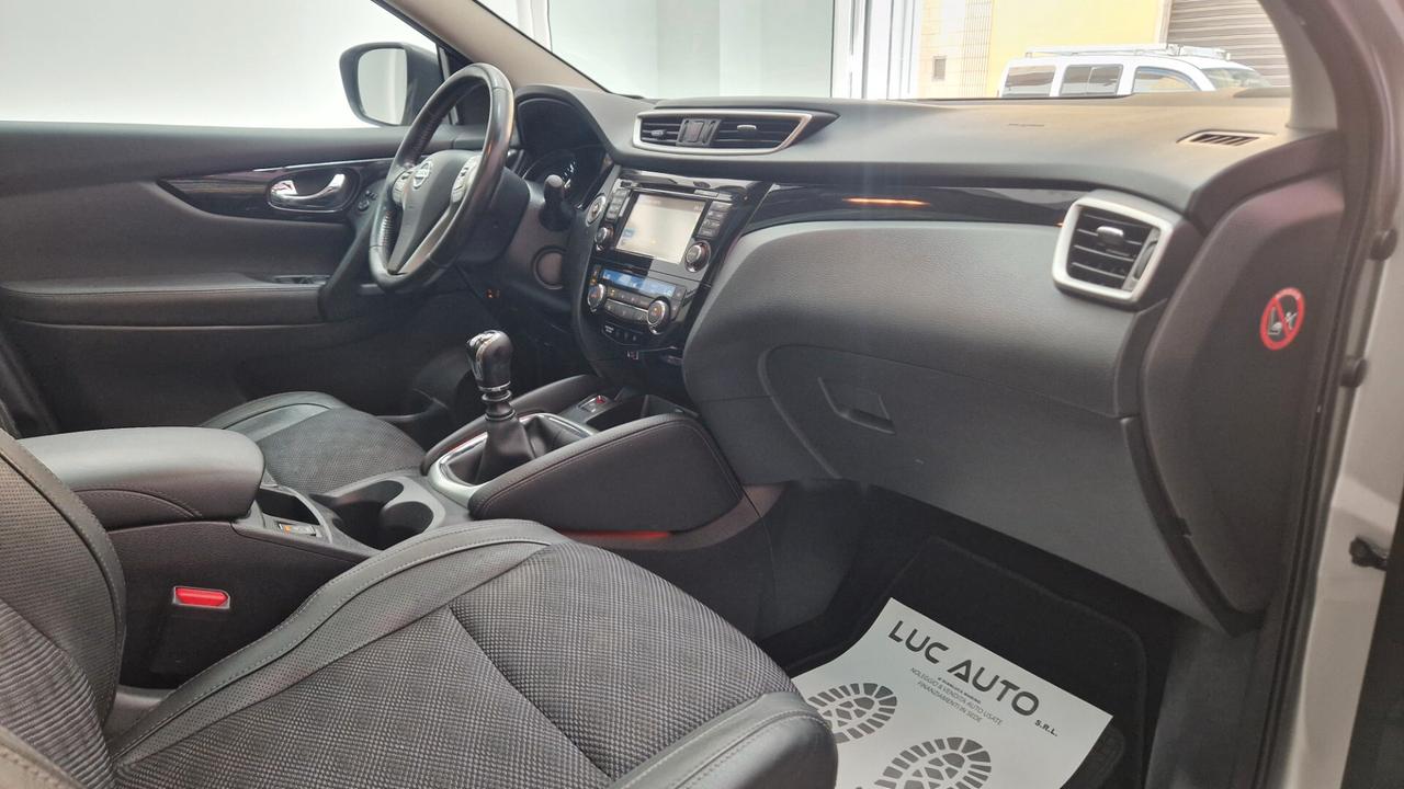 Nissan Qashqai 1.6 dCi 4WD Tekna
