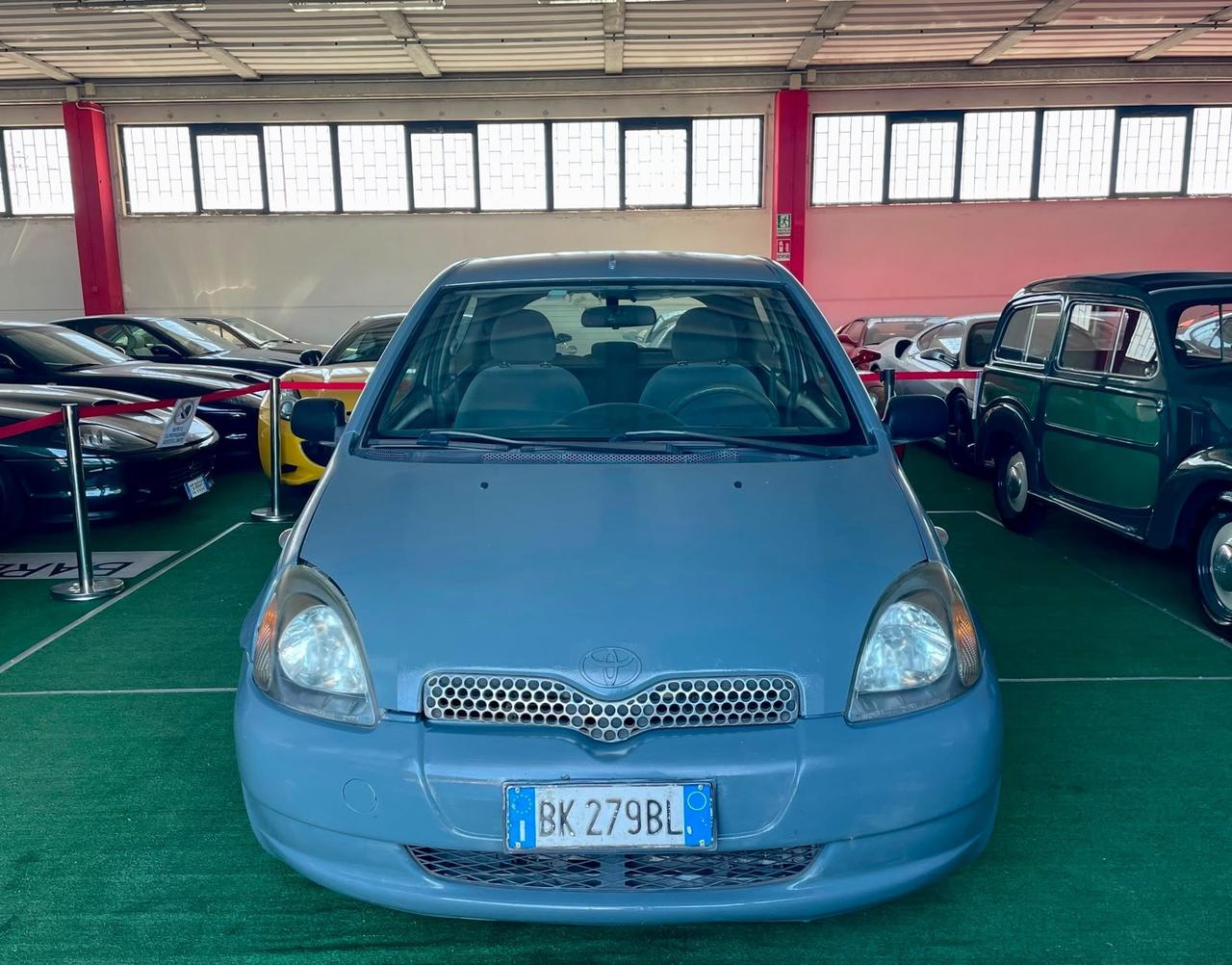 Toyota Yaris 1.0 Semi Automatica PERMUTE RATE