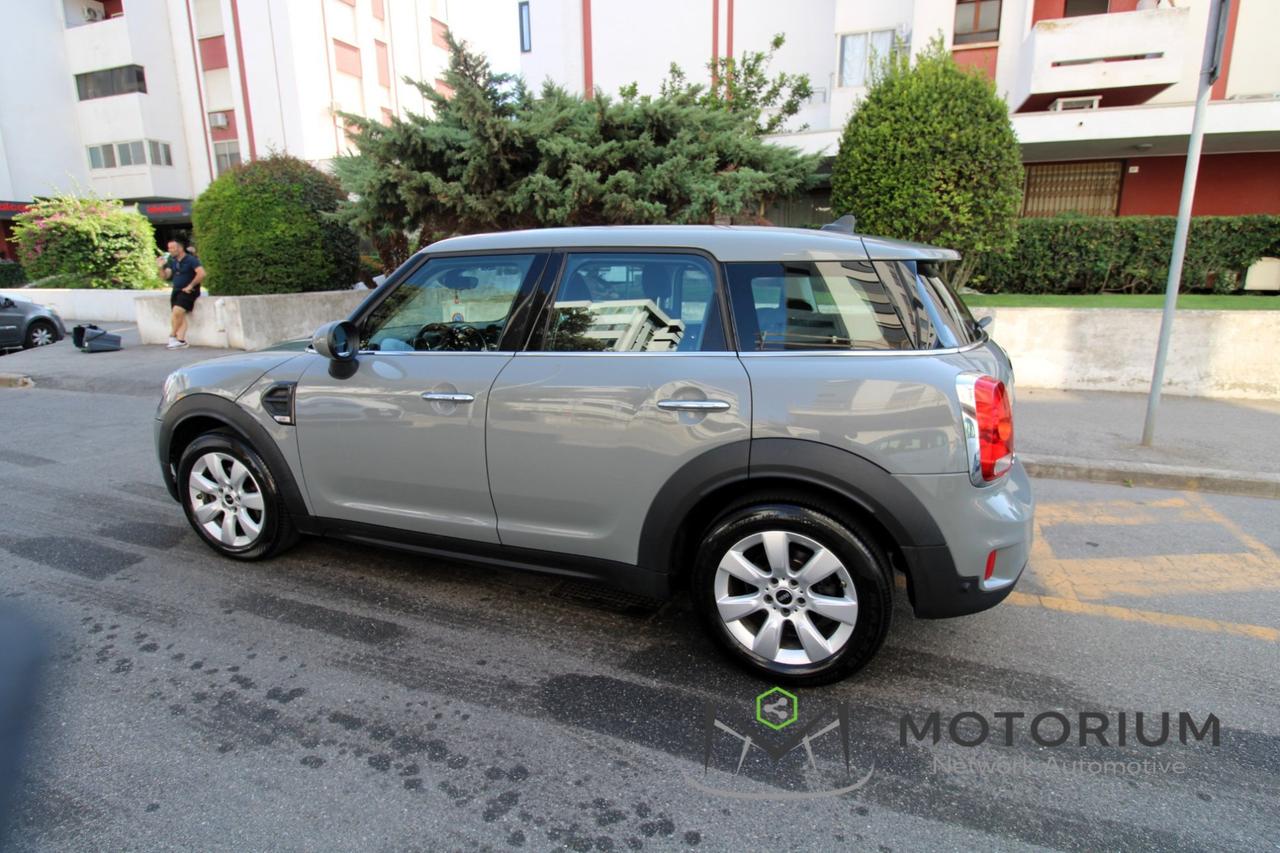 MINI One D Countryman