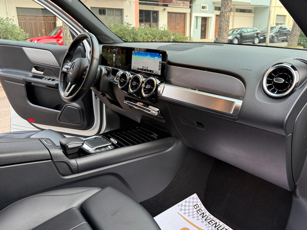 Mercedes GLB 180d Automatic PELLE CAMERA NAVI 2021