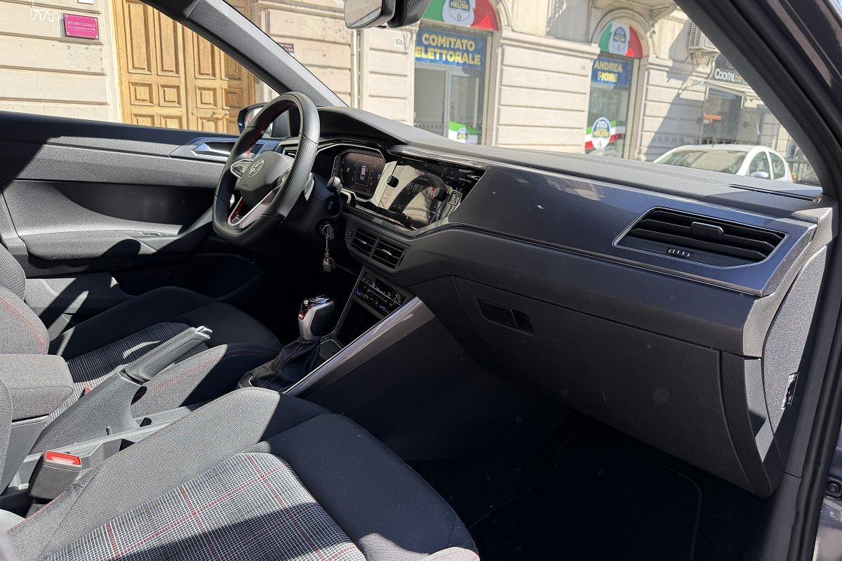 VOLKSWAGEN Polo 2.0 TSI DSG GTI