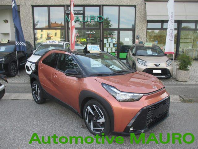 TOYOTA Aygo X 1.5 Hybrid 115 CV 5 porte Premium - NEOPATENTATI