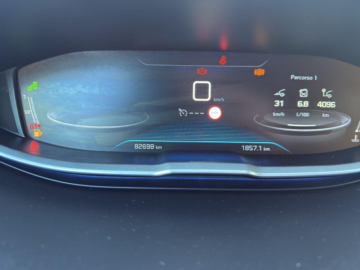 PEUGEOT - 3008 - 1.5 BlueHDi 130 S&S GT Line