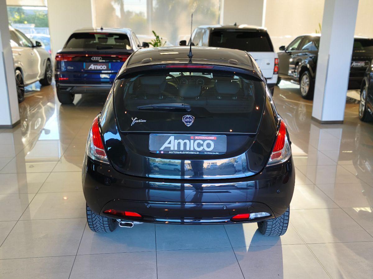 LANCIA Ypsilon 1.2 69 CV 5p. Platinum Black