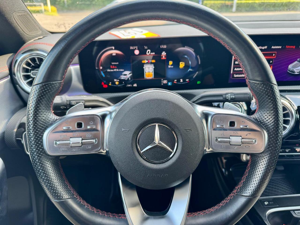 Mercedes-benz CLA 180 d Premium