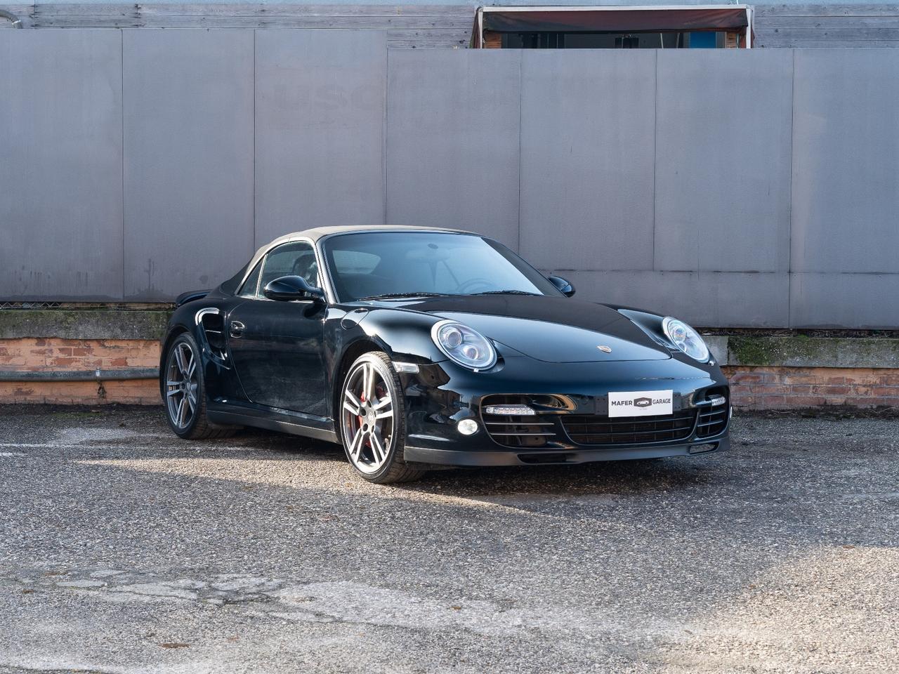 Porsche 911 TURBO CABRIOLET - PDK