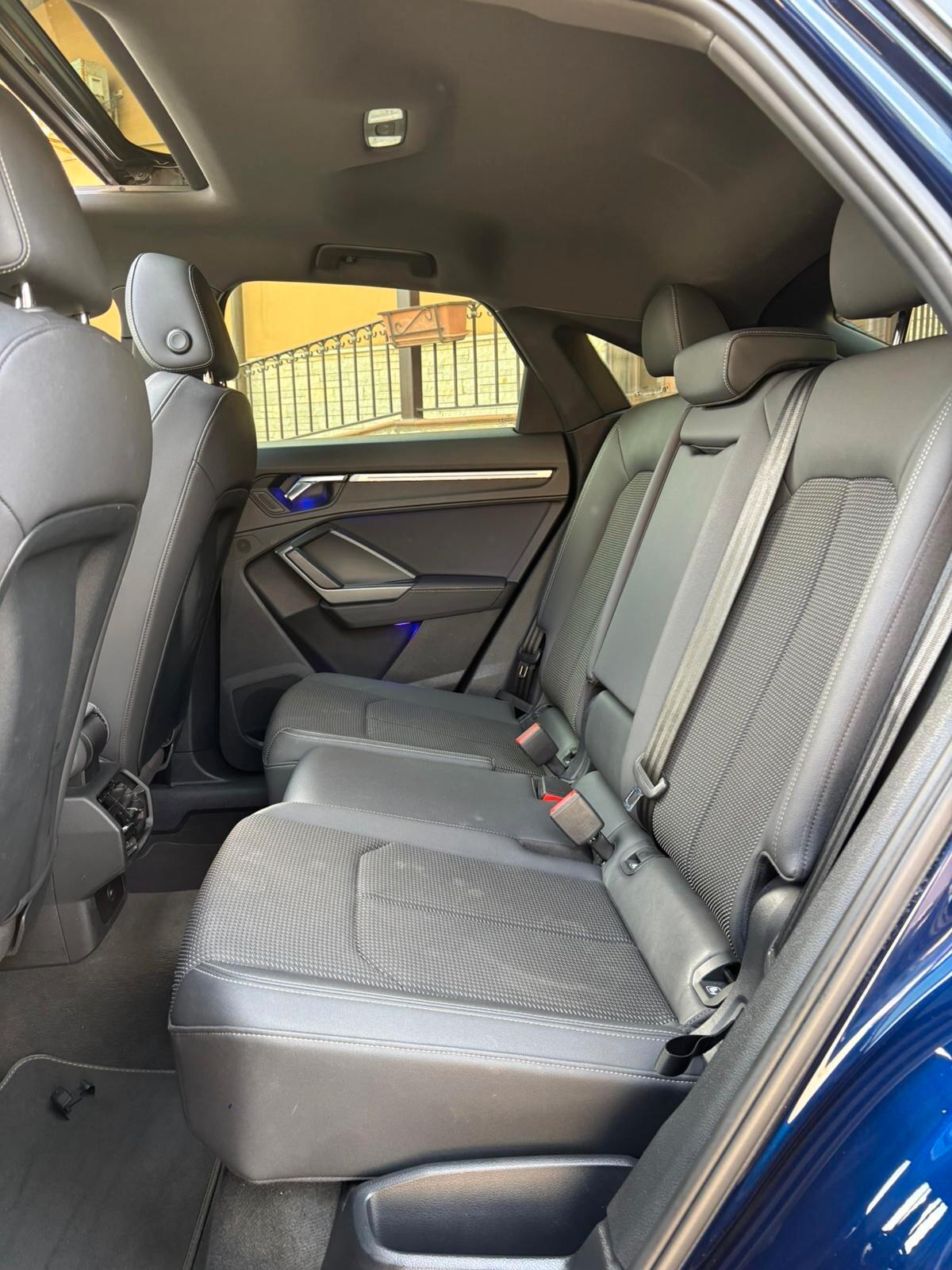 Audi Q3 35 TDI S tronic line edition