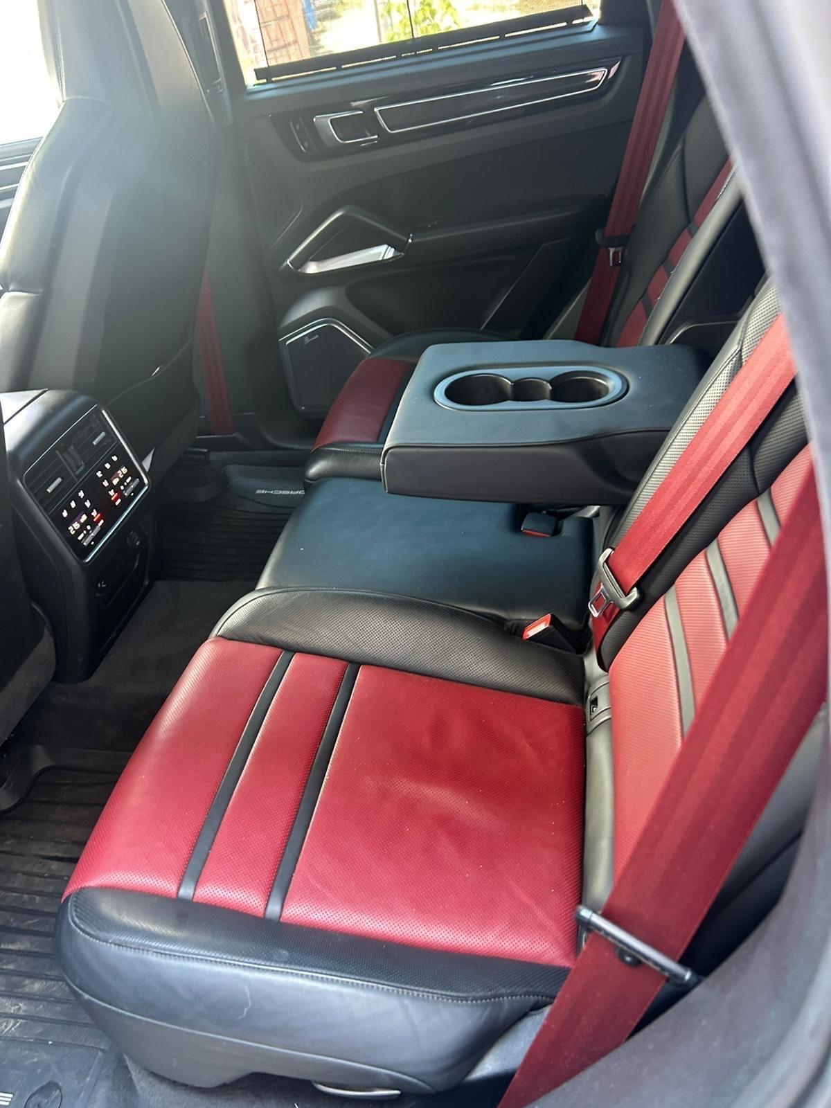 Porsche Cayenne 4.0 V8 Turbo