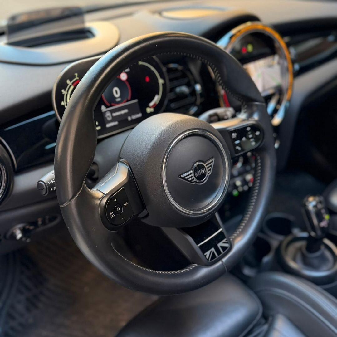 Mini 1.5 Cooper 5 porte - 136CV